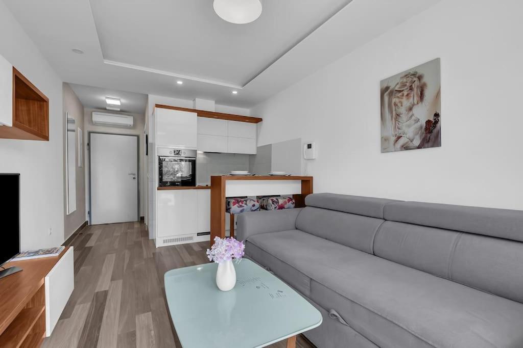 Brotis - Studioapartment - Makarska Exklusiv Promajna Exterior foto